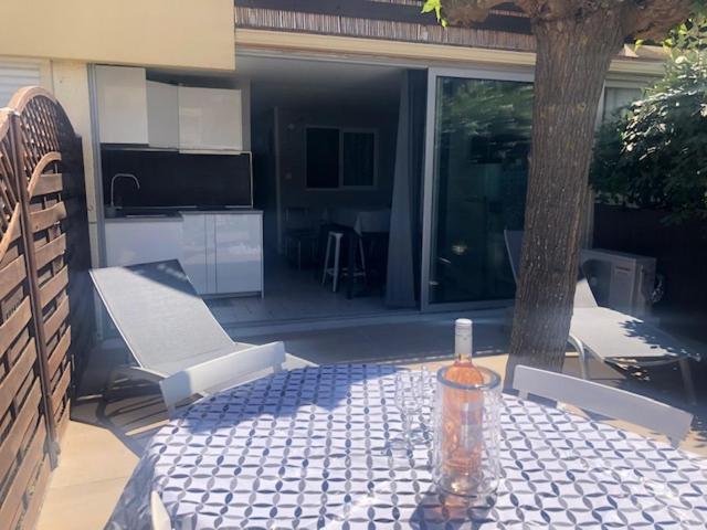 Cap D'Agde - Residence Estivales - Proche Naturiste - Terrasse - Wifi - Parking - Piscine - Clim 外观 照片