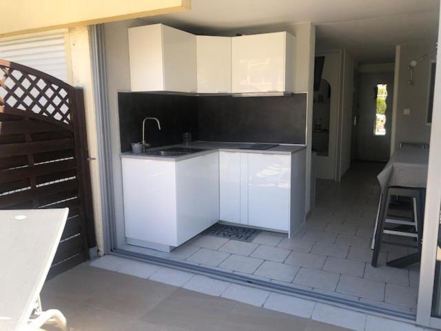 Cap D'Agde - Residence Estivales - Proche Naturiste - Terrasse - Wifi - Parking - Piscine - Clim 外观 照片