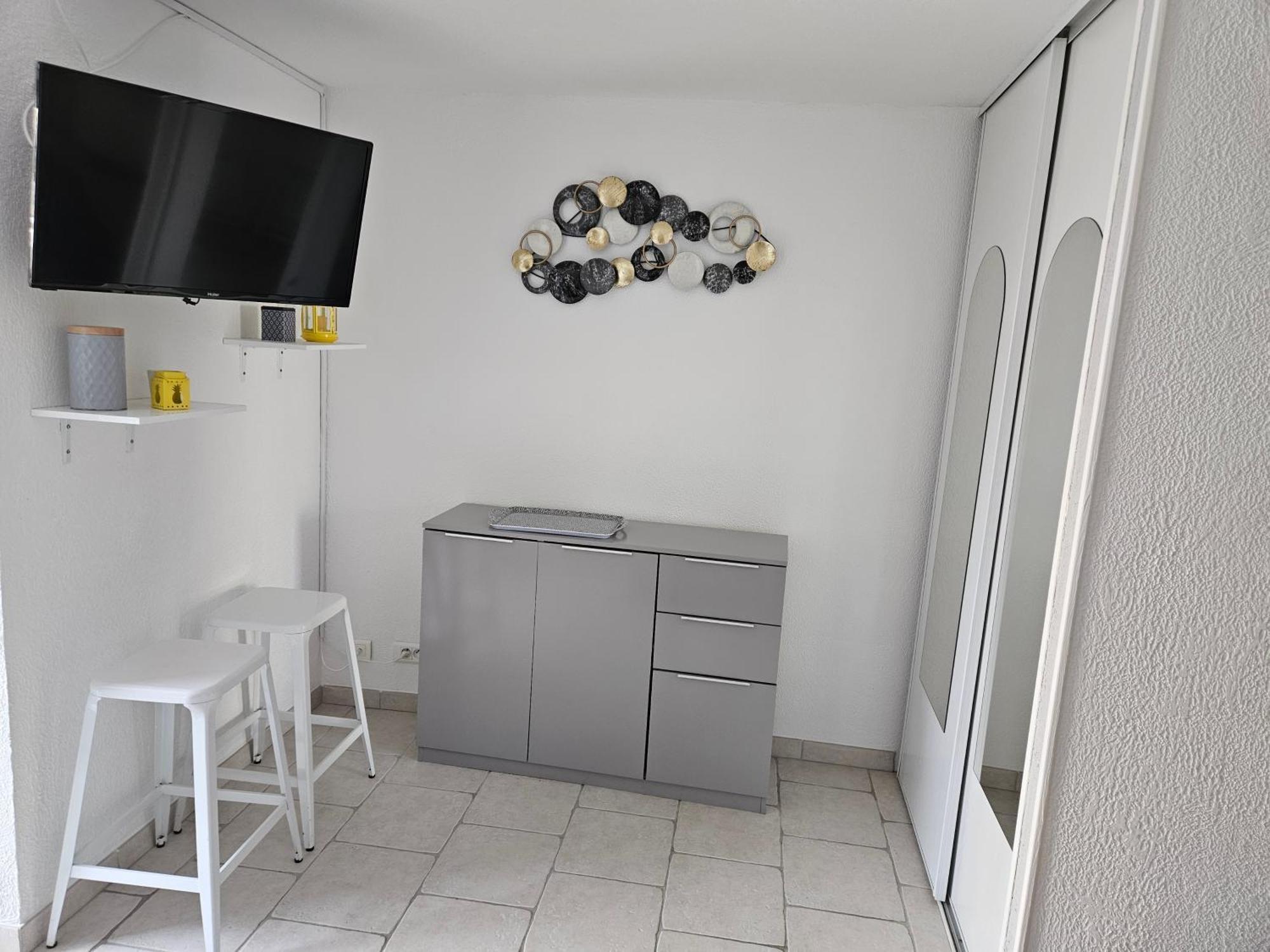 Cap D'Agde - Residence Estivales - Proche Naturiste - Terrasse - Wifi - Parking - Piscine - Clim 外观 照片